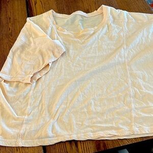 Crop boyfriend tee size medium